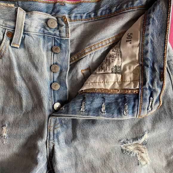 LEVIS 501 BERMUDA SHORT 🌴 - Picture 5 of 6